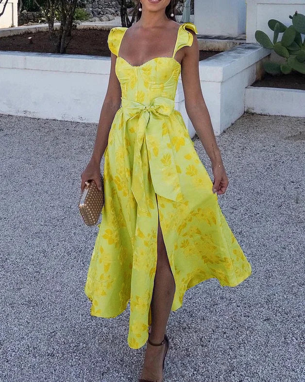 Women Refined Long Dress with Ruffles | Mariana