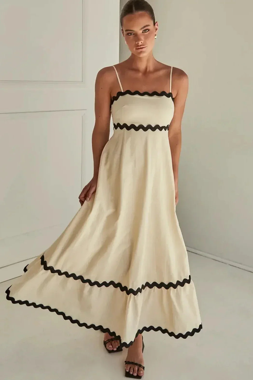 Women Scallop-Trim Maxi Dress | Regina