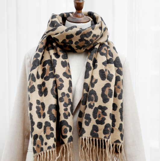 Nina - Scarf for Women - Stylish & Cozy