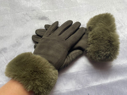 Women Luxurious Faux Fur Winter Gloves | Juliet