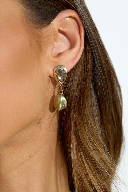 Women Gold Drop Earrings Iridescent 18k Gold Plated | Luxe Glow-4