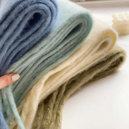 Frenna - Chic Scarf for Women - Lightweight & Versatile
