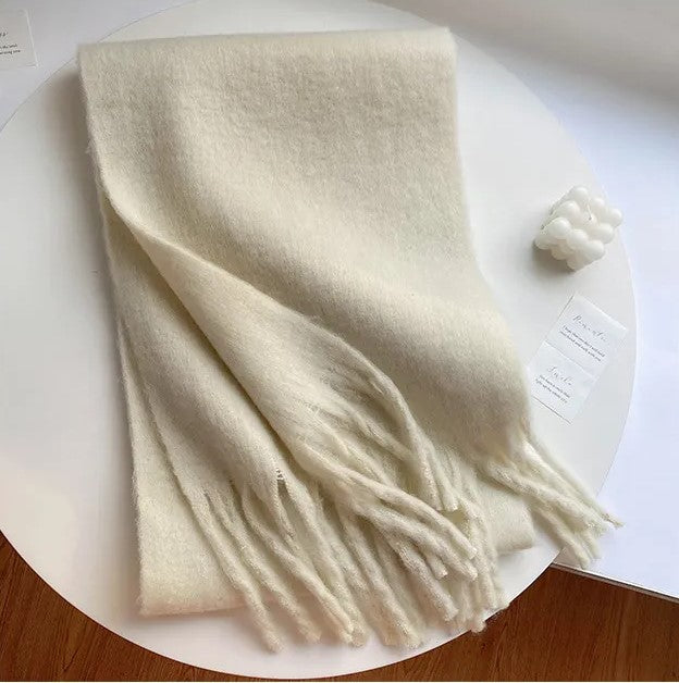 Frenna - Chic Scarf for Women - Lightweight & Versatile
