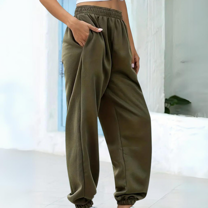 Relaxed Fit Jogger Pants | Anya