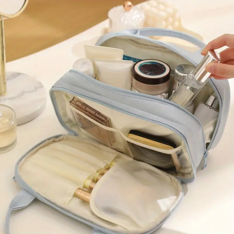 Elegant Cosmetic Organizer for Makeup Storage and Toiletries – Clear Acrylic with Gold Accents, Spacious Design for Home and Travel 3