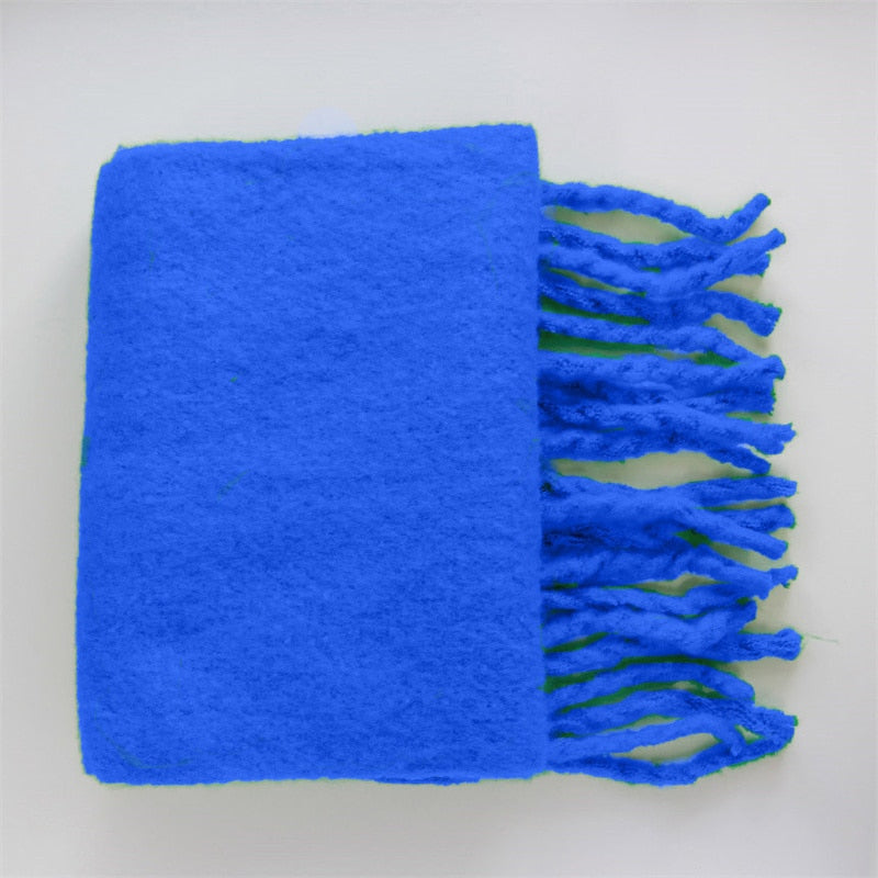 Irish - Timeless Scarf for Women - Lightweight & Versatile