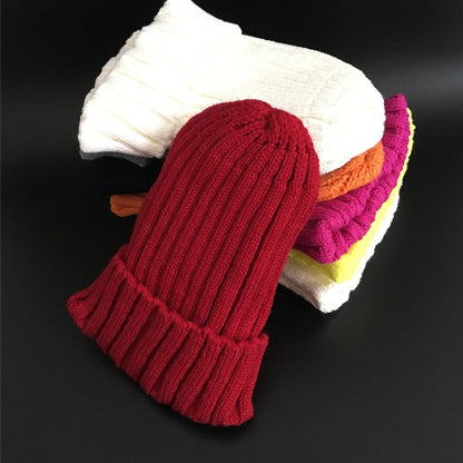 Elara – Chunky Knitted Beanie for Women – Fashionable & Cozy