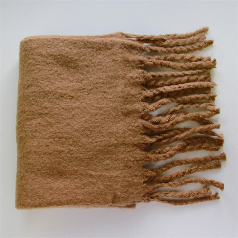 Irish - Timeless Scarf for Women - Lightweight & Versatile
