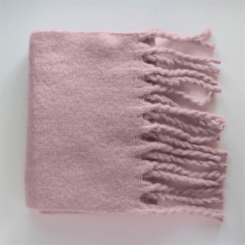 Irish - Timeless Scarf for Women - Lightweight & Versatile