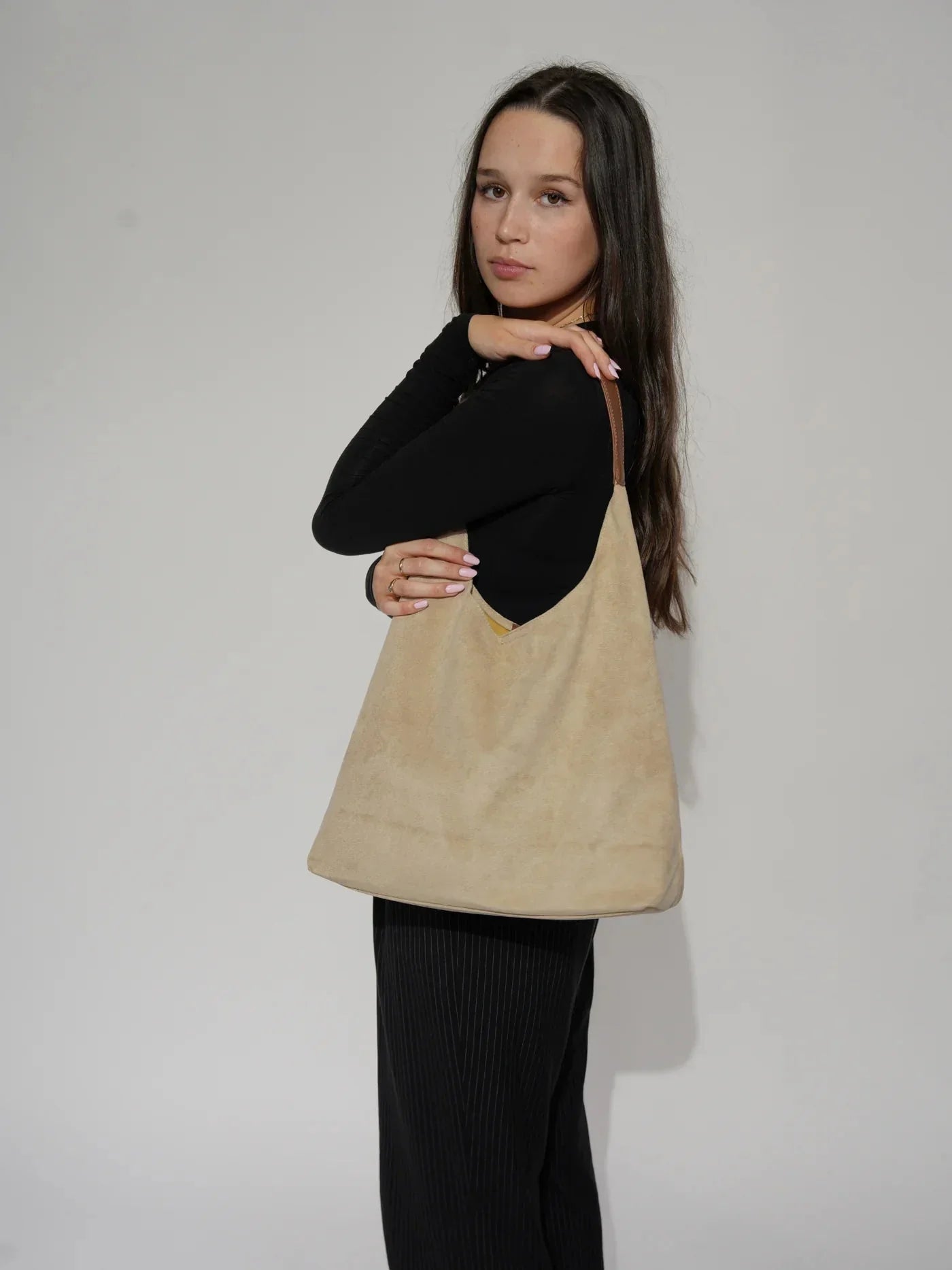 Soft Suede Shoulder Bag | Thalia