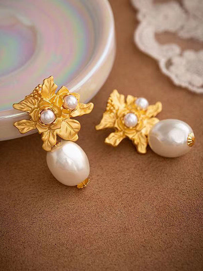 Women Stud Earrings White Baroque Pearl | Rose-4