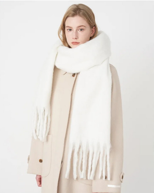 Frenna - Chic Scarf for Women - Lightweight & Versatile