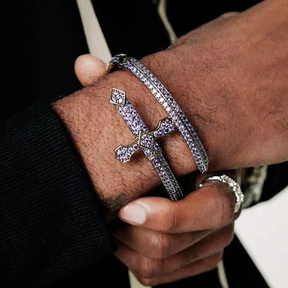 Men Pave Nail-Shaped Bracelet | Zorion