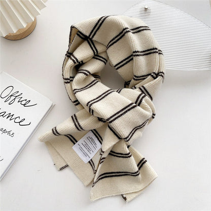 Lena - Fashionable Scarf for Women - Comfortable & Trendy