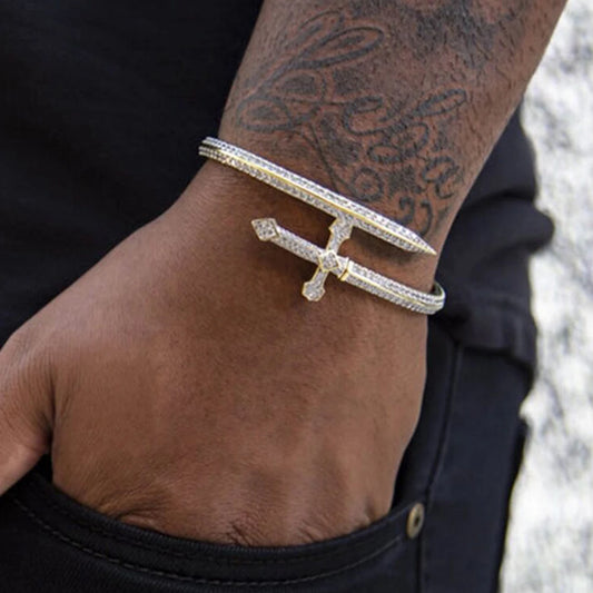Men Pave Nail-Shaped Bracelet | Zorion