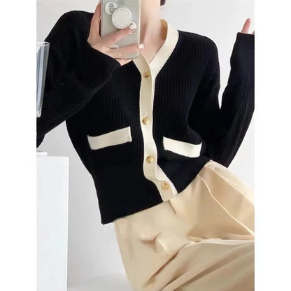 Women Contrast Trim Button-Up Cardigan | Cordelia