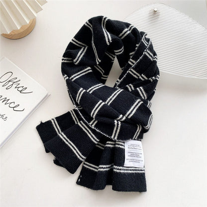 Lena - Fashionable Scarf for Women - Comfortable & Trendy