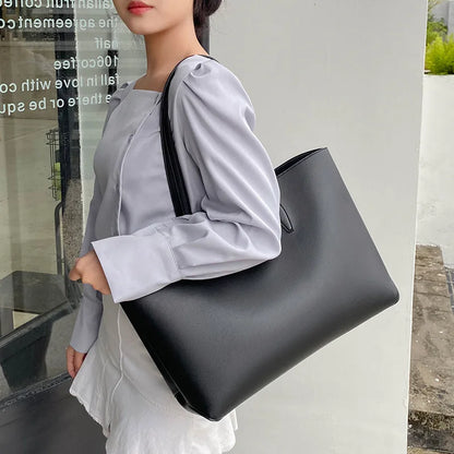 Minimalist Everyday Tote Bag | Evelyn