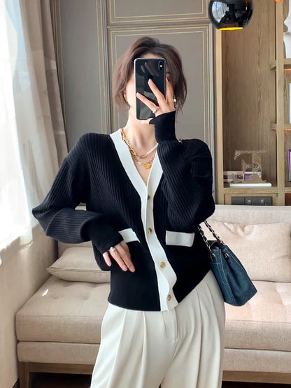 Women Contrast Trim Button-Up Cardigan | Cordelia