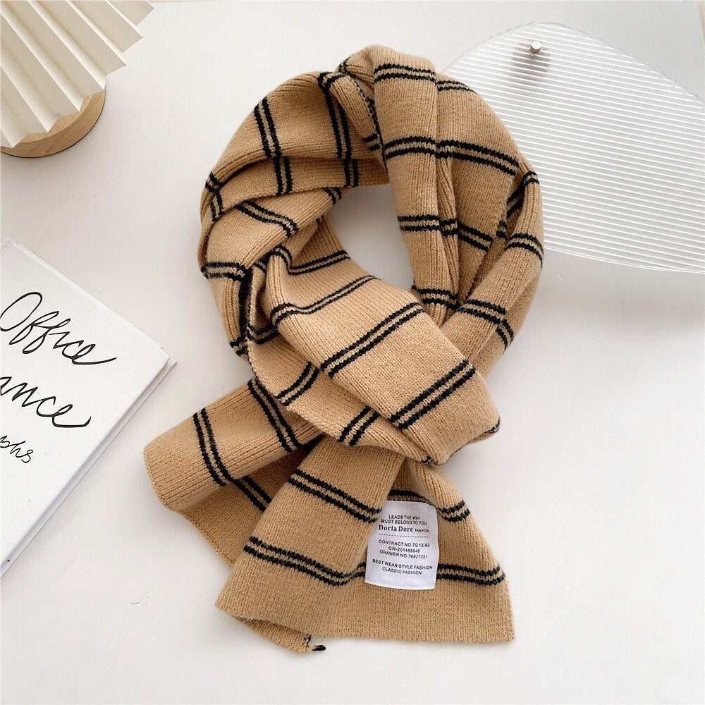 Lena - Fashionable Scarf for Women - Comfortable & Trendy