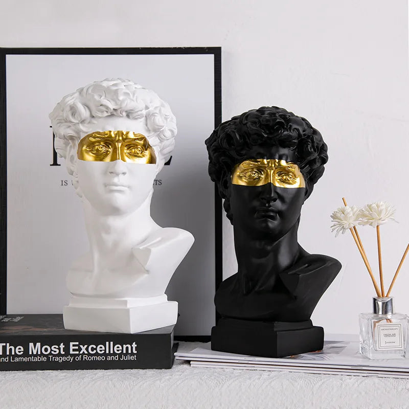 Modern Decorative Sculpture Resin | David 2