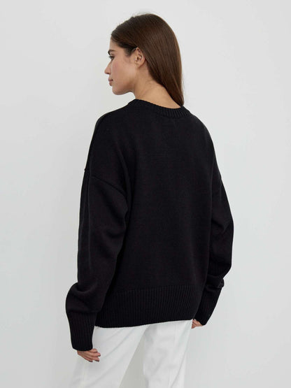 Women Minimalist Knit Sweater | Hanelle