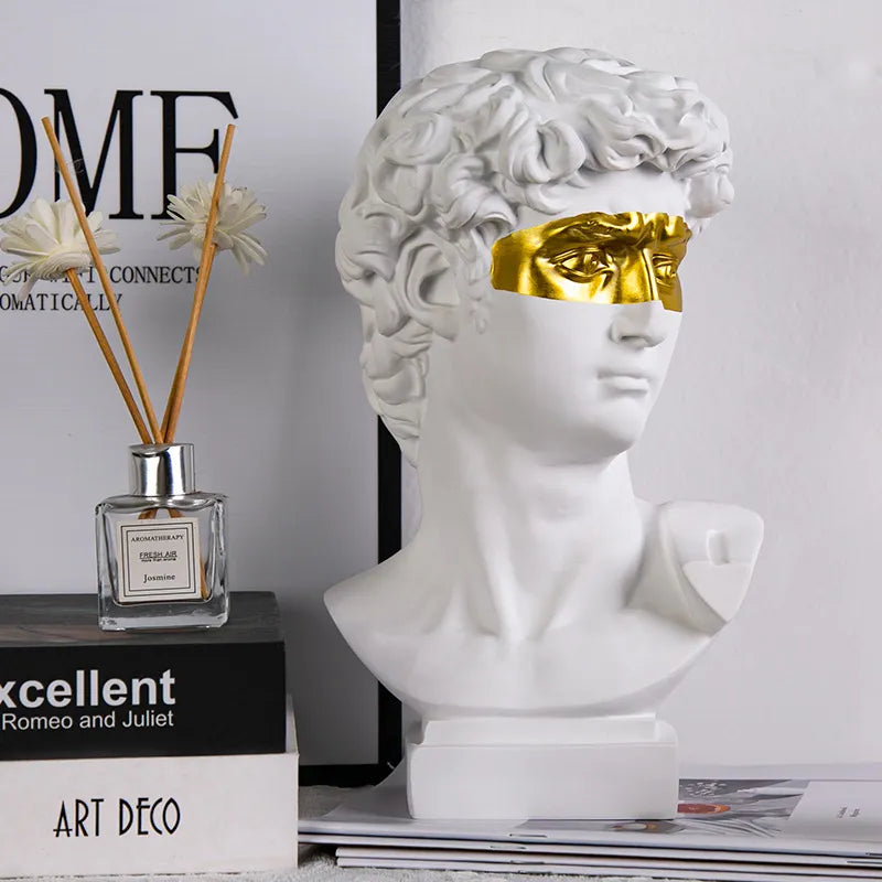 Modern Decorative Sculpture Resin | David 3