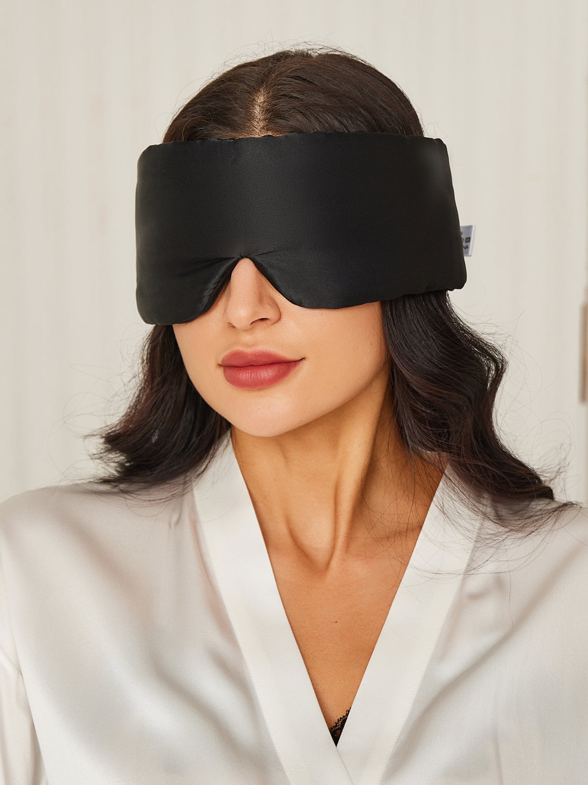 Silk Sleep Mask for Comfortable Eye Care – Adjustable Light Blocking Eye Mask for Restful Sleep 12