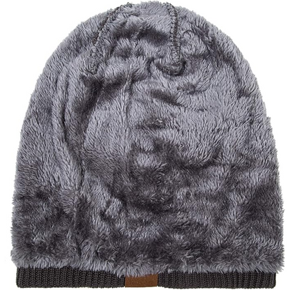 Voila – Warm Knitted Beanie – Fashionable & Soft