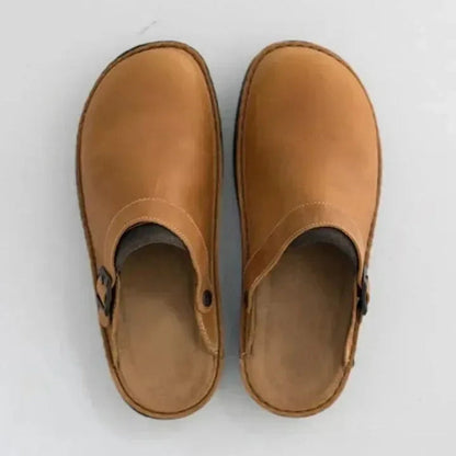 Men Classic Leather Slip-On Clogs | Cardo