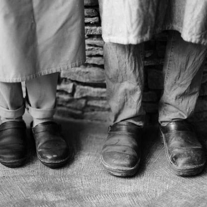 Men Classic Leather Slip-On Clogs | Cardo