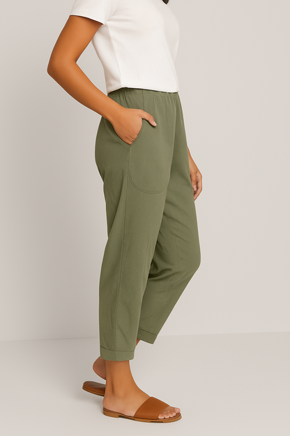 Women Relaxed Cotton Pocket Pants with Rolled Hem | Leiriel