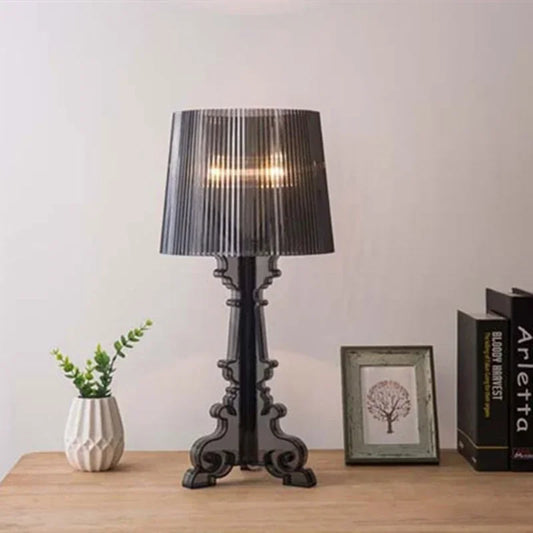 Elegant Table Lamp Gold Metal | Luxeglow-1