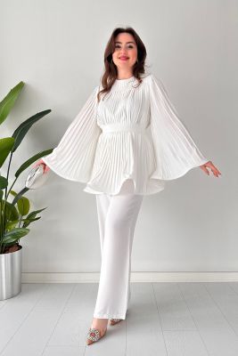 Pleated Flared Top and Pants Set | Cynthia