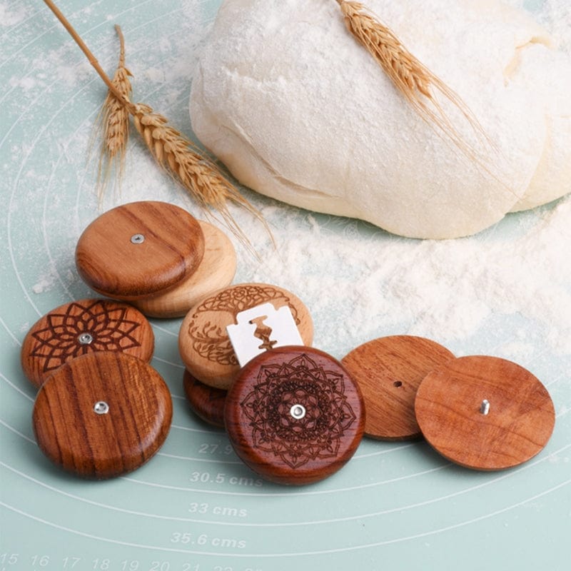 Sourdough Bread Scoring Tool – Wood Handle with Blades