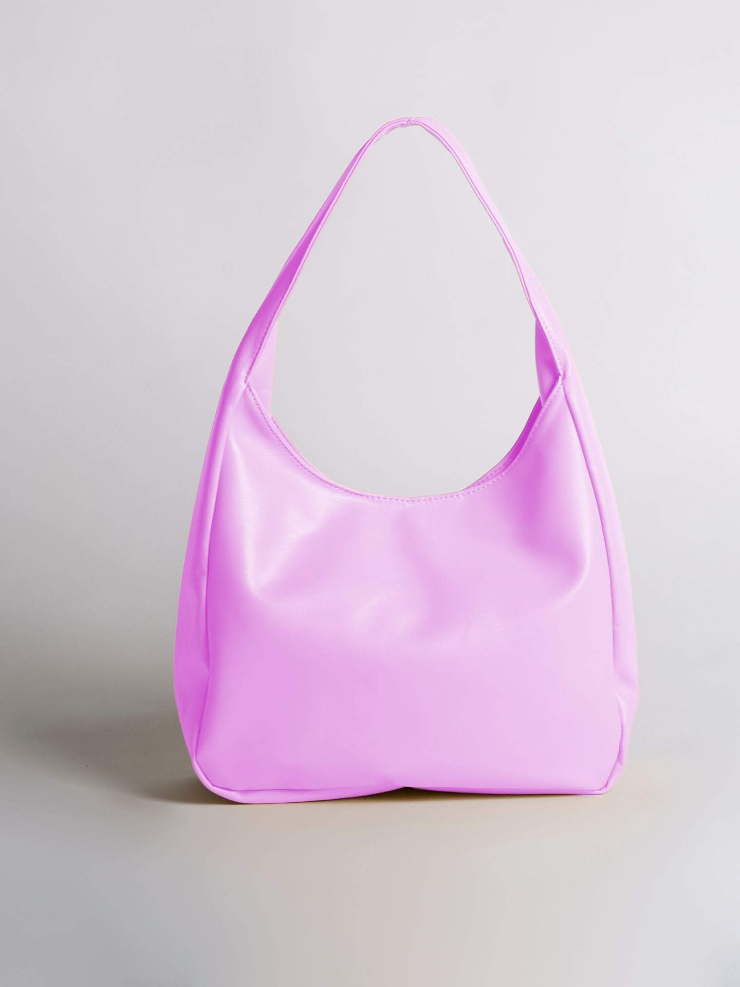 Sleek Leather Bag | Antonia