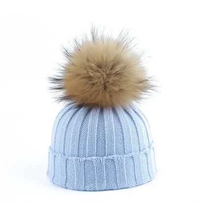 Mila – Winter Knitted Pom Beanie – Fun & Fashionable